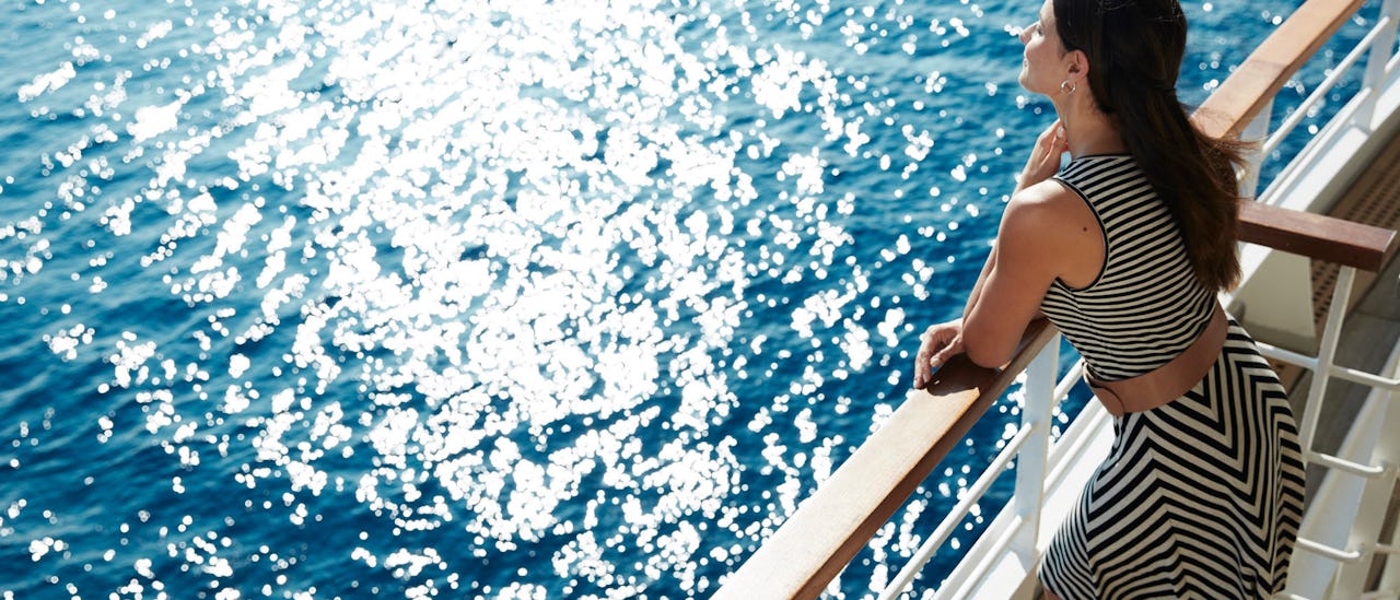 Lämmin tuulenvire allaskannella