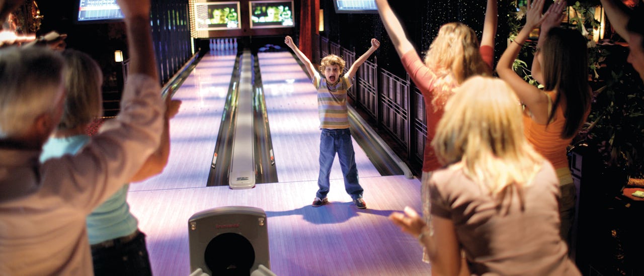 Pue keilailukengät jalkaasi