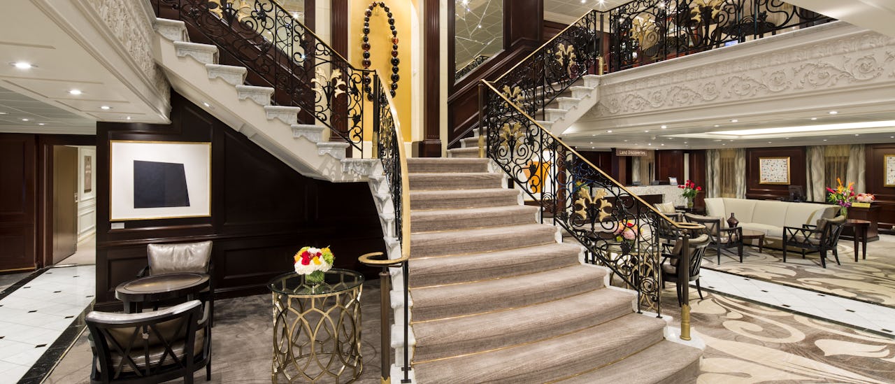 A Classic staircase inspired by the Titanic