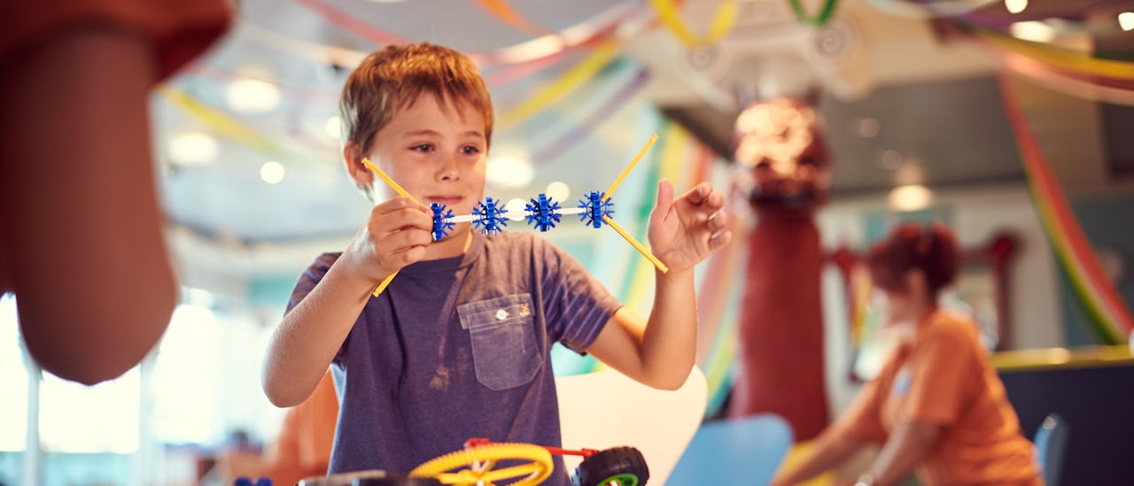 Lasten- ja nuortenkerhot kuuluvat hintaan