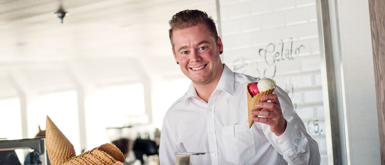 Herkuttele Multe-jäätelöbaarissa