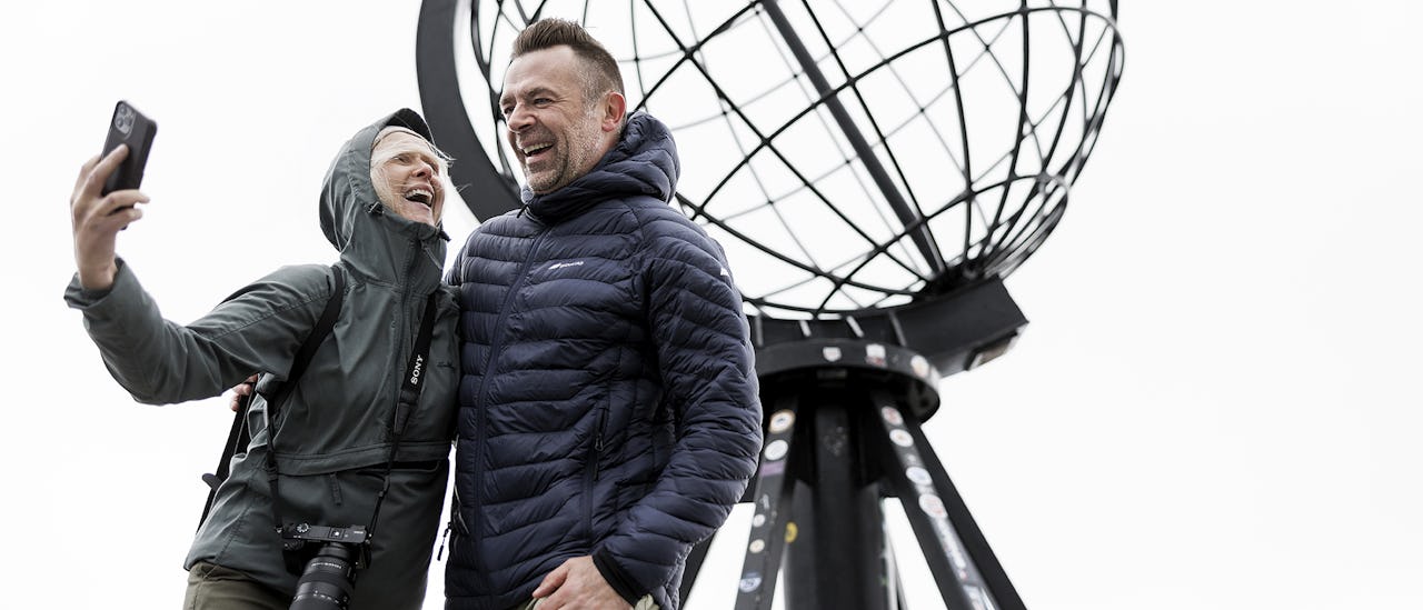 Nauti dramaattisesta näkymästä maailmankuuluilta 307 metriä korkealta Nordkapsplatån-kallioplatoolta – Euroopan mantereen pohjoisin piste