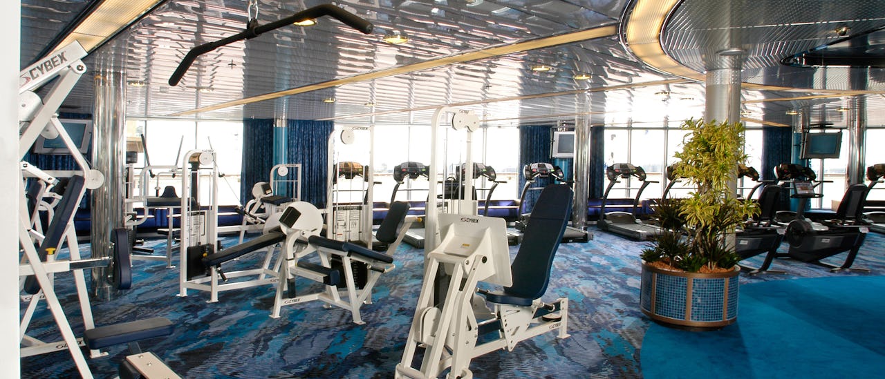 Treenaa merinäköalalla