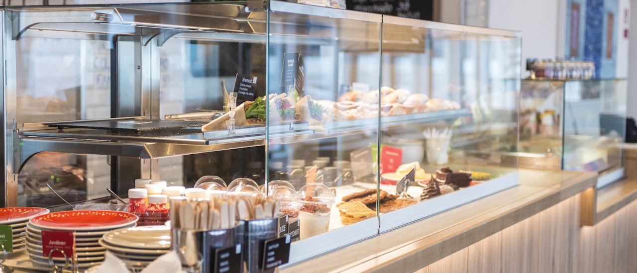 Herkuttele Multe-jäätelöbaarissa