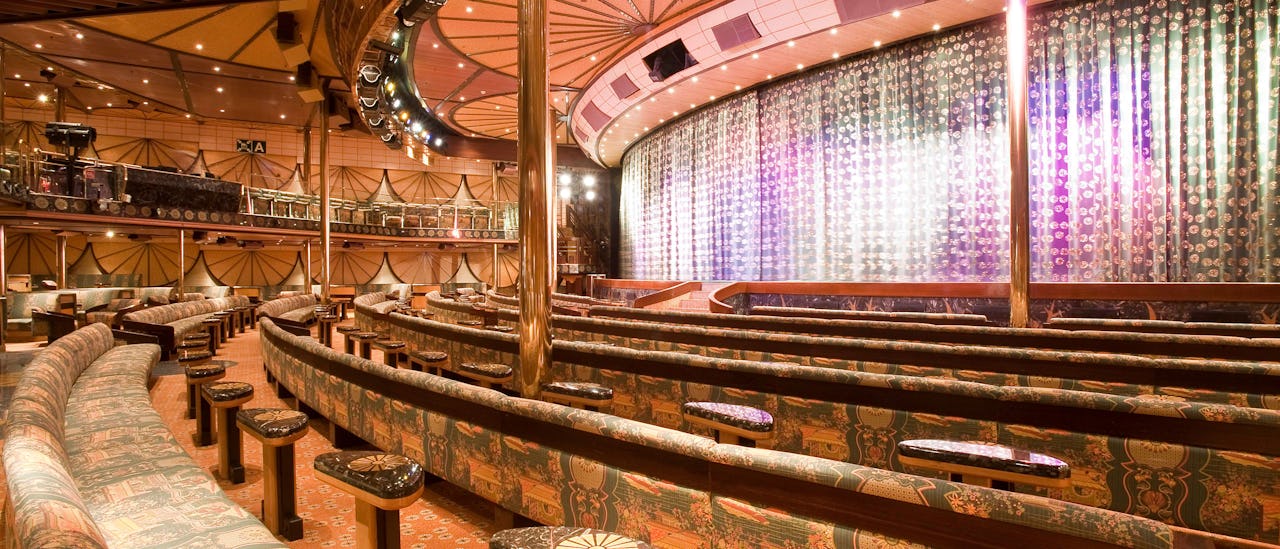 Las Vegasin inspiroimia näytöksiä teatterissa