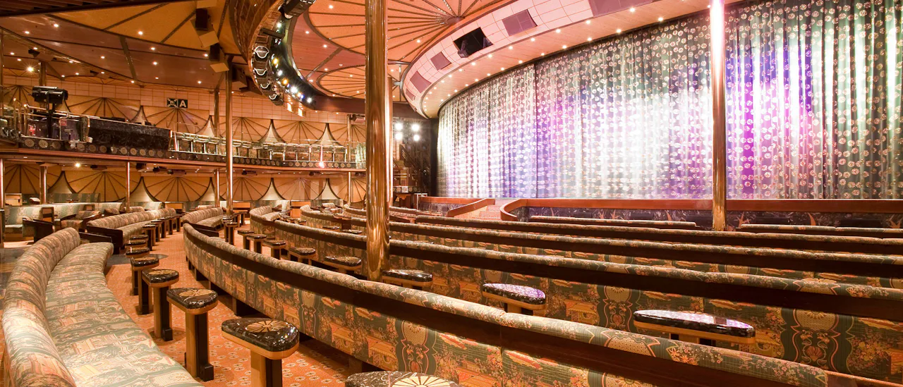 Las Vegasin inspiroimia näytöksiä teatterissa