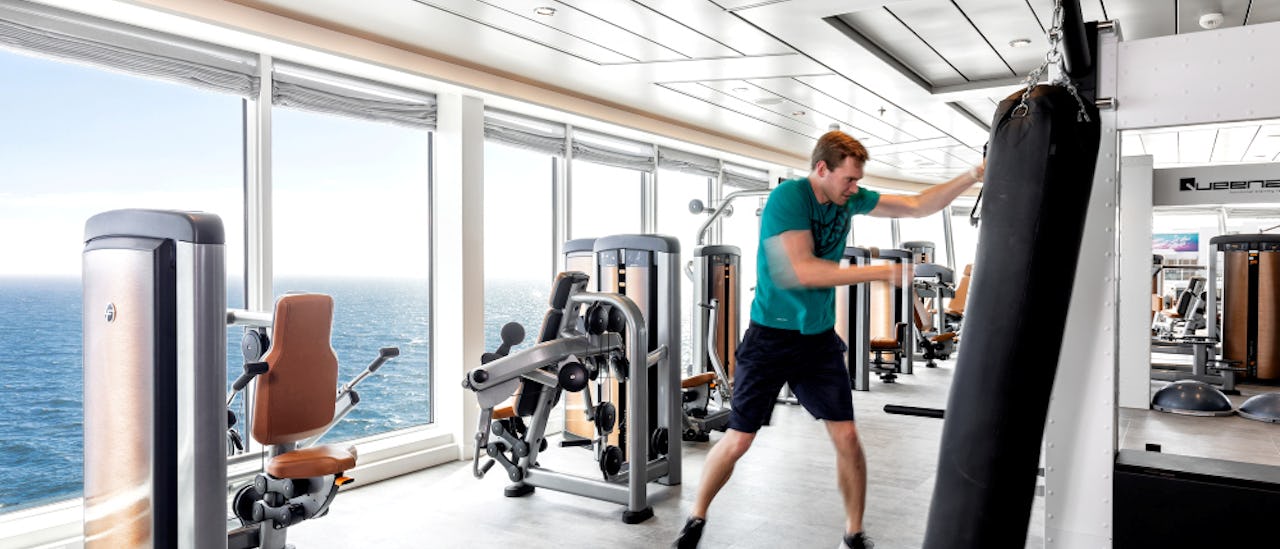 With the wide range of sports you can train individually according to your wishes and goals