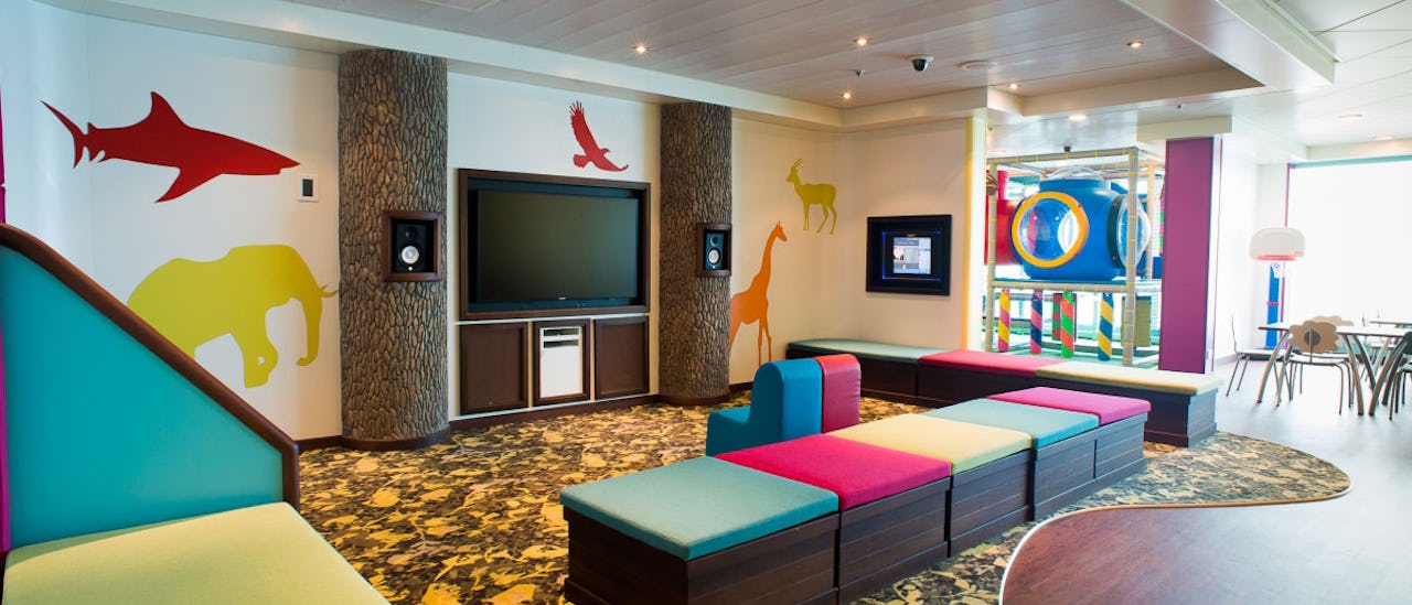 Lasten- ja nuortenkerhot kuuluvat hintaan