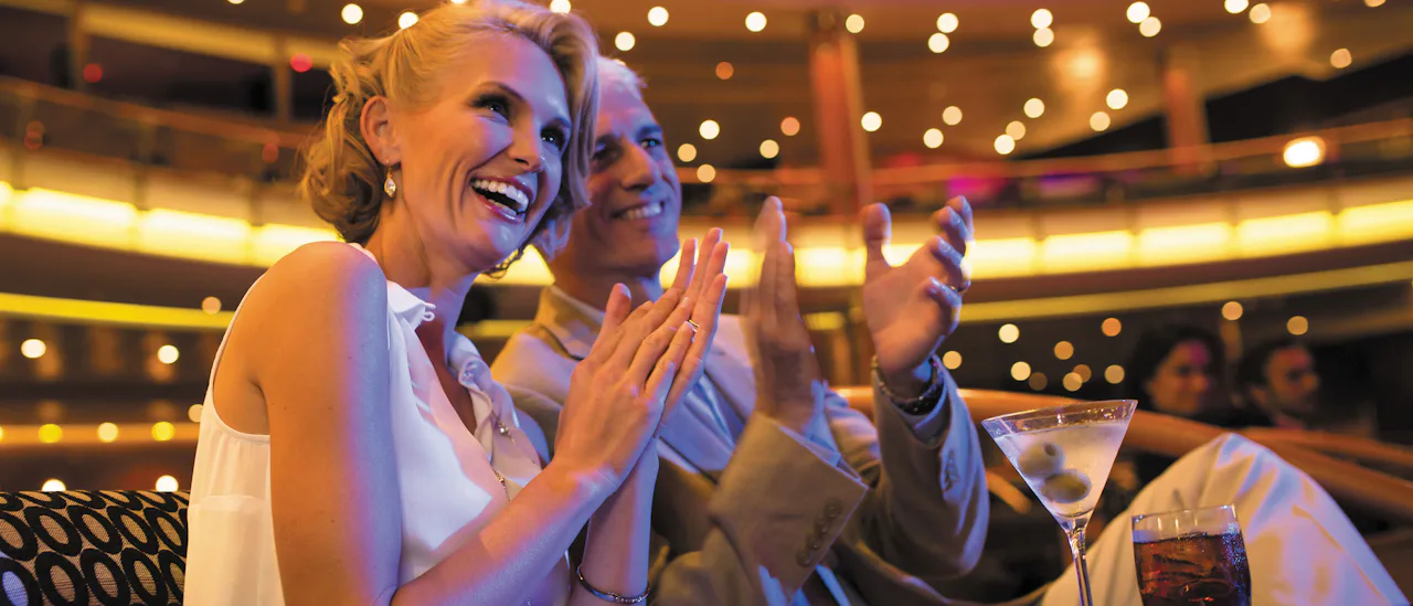 Las Vegasin inspiroimia näytöksiä teatterissa