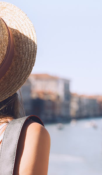 Laivaan nousu ja poistuminen