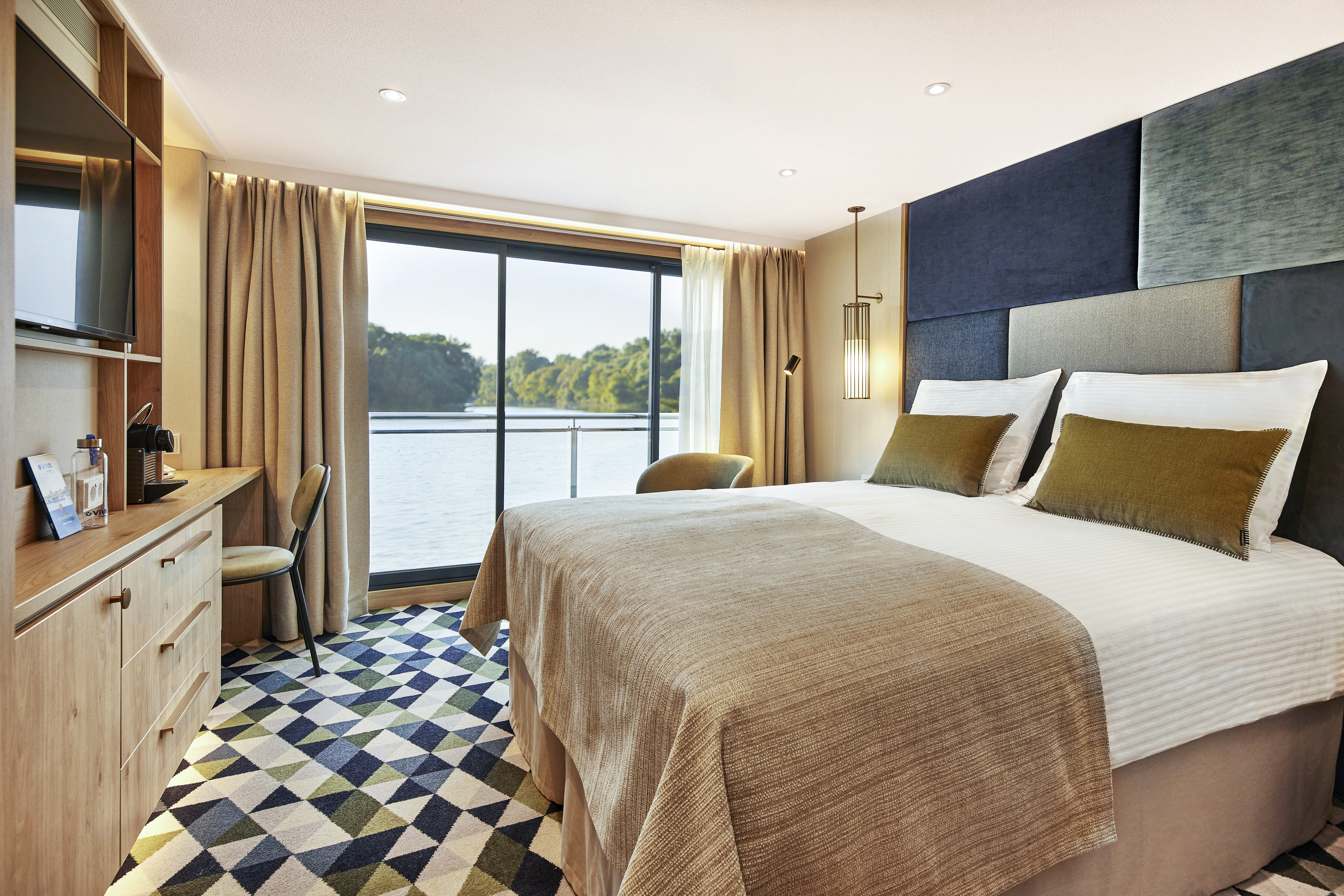 Viva Cruisesin Viva One laivan ulkohytti