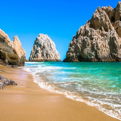 Mexikanska rivieran, 2 april