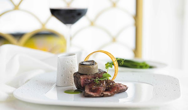 Makunystyröitä hemmotteleva loma